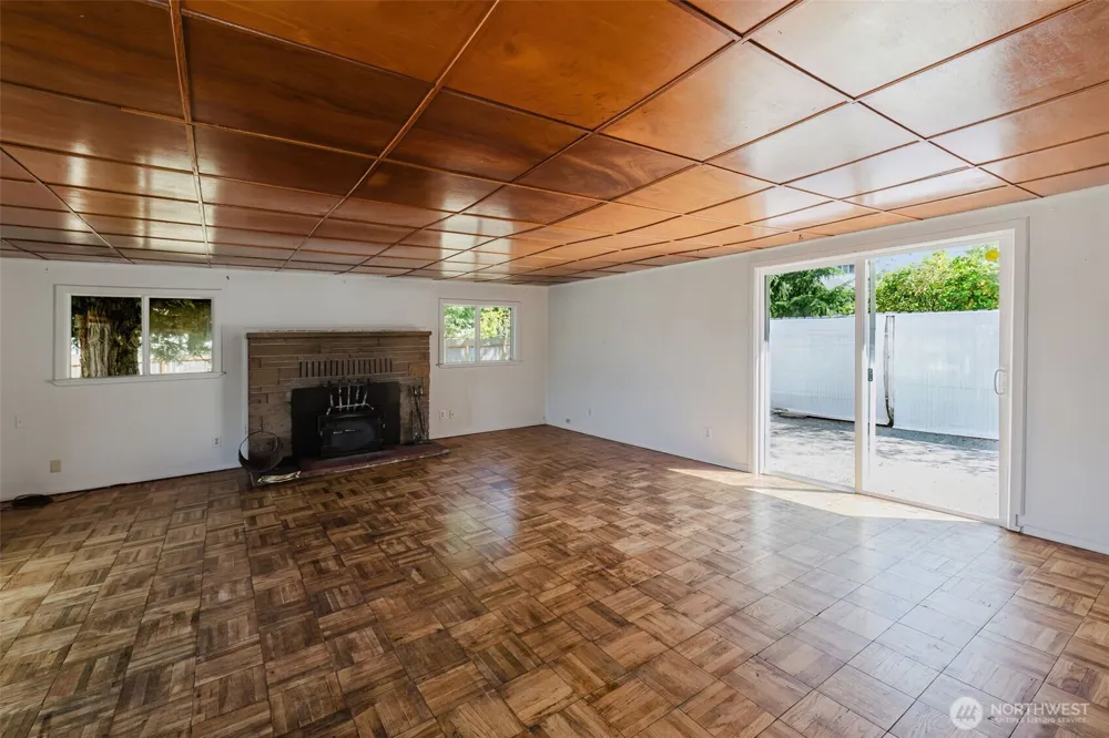 4564 SE Horstman Road Port Orchard, WA 98366