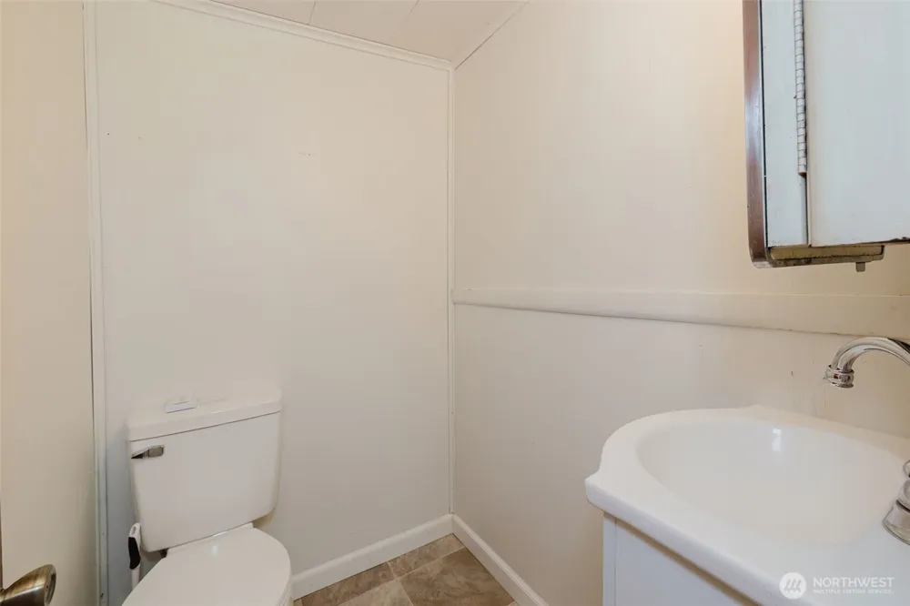 4564 SE Horstman Road Port Orchard, WA 98366