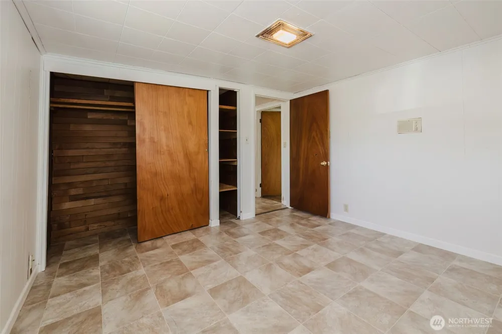 4564 SE Horstman Road Port Orchard, WA 98366