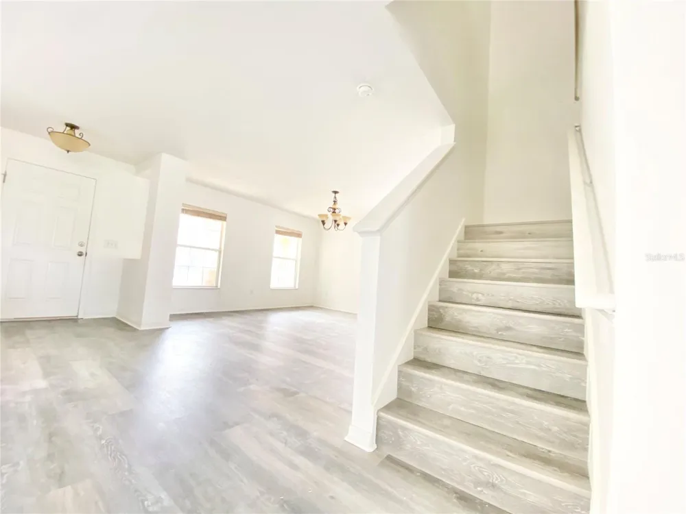 13631 PHOENIX DRIVE Orlando, FL 32828