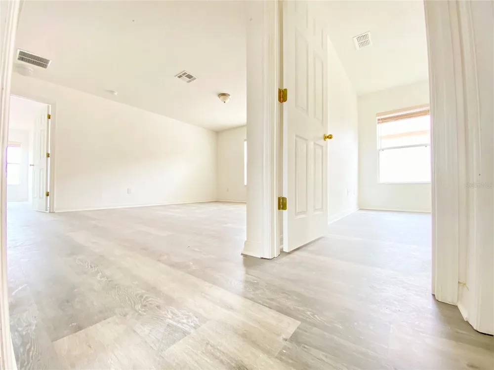 13631 PHOENIX DRIVE Orlando, FL 32828