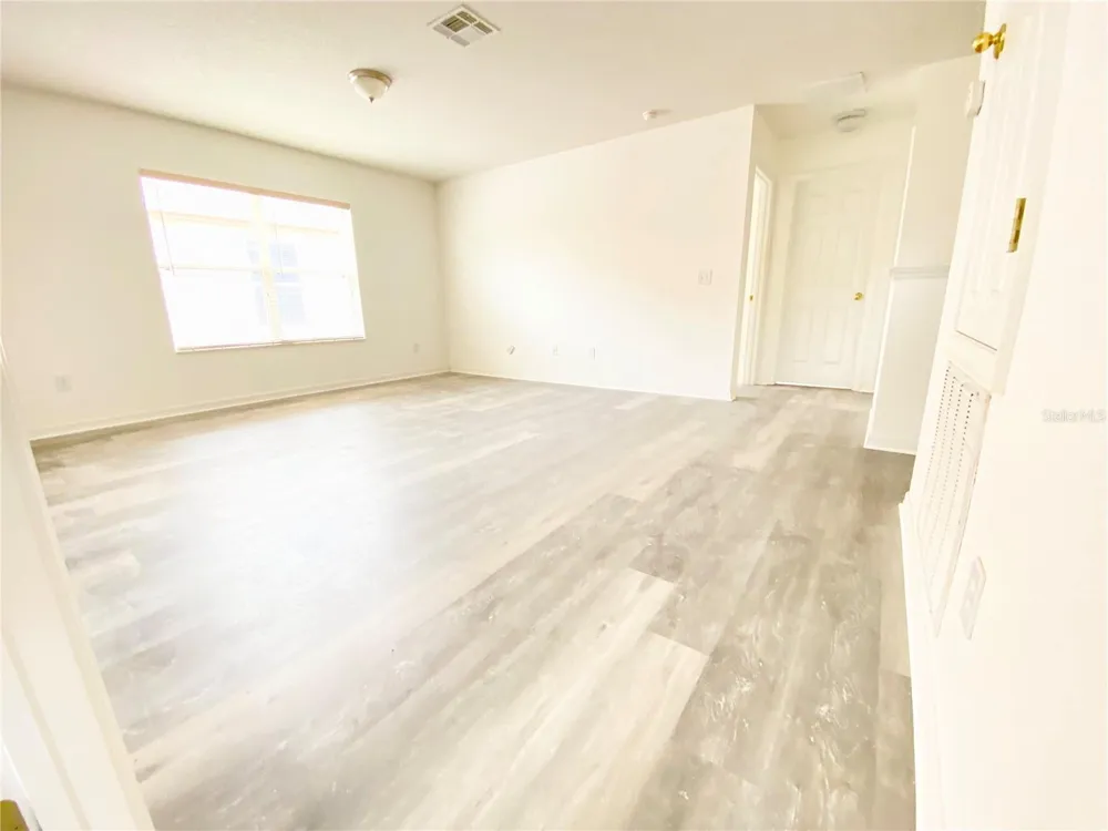 13631 PHOENIX DRIVE Orlando, FL 32828