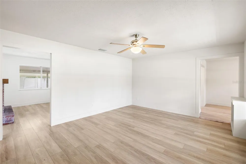 8212 SUNNY VALE PLACE Tampa, FL 33615