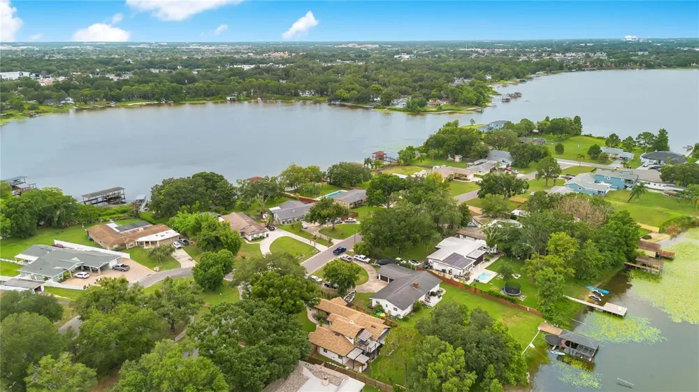 5725 PADGETT CIRCLE Orlando, FL 32839