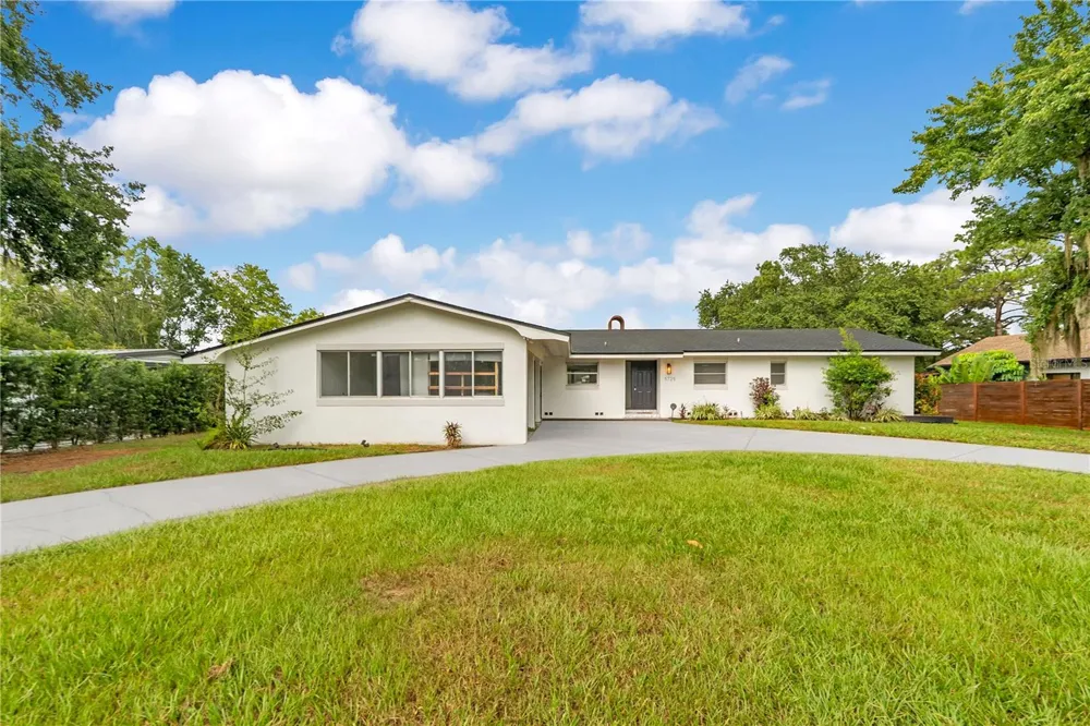5725 PADGETT CIRCLE Orlando, FL 32839
