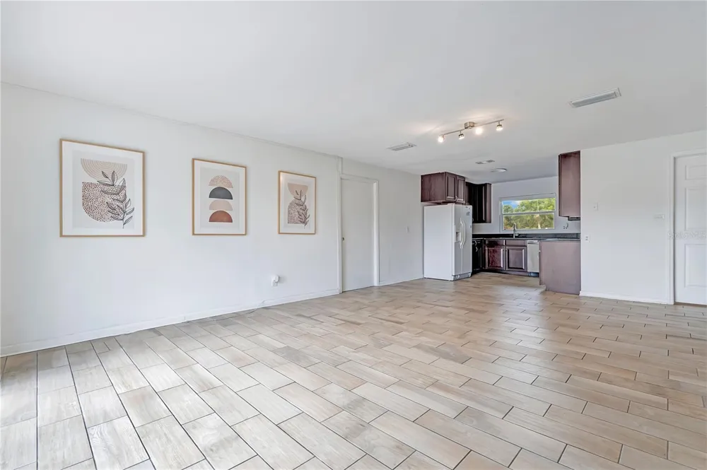 5725 PADGETT CIRCLE Orlando, FL 32839