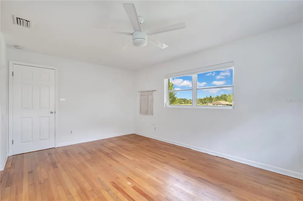 5725 PADGETT CIRCLE Orlando, FL 32839
