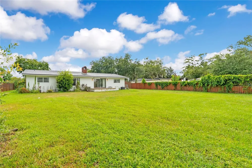 5725 PADGETT CIRCLE Orlando, FL 32839