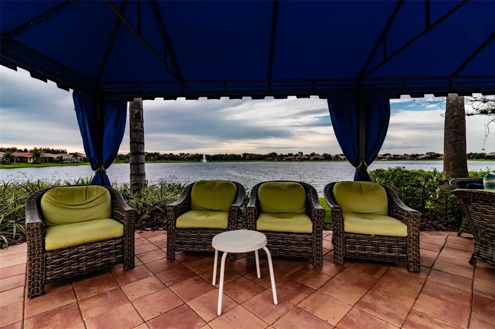 15818 COBBLE MILL DRIVE Wimauma, FL 33598