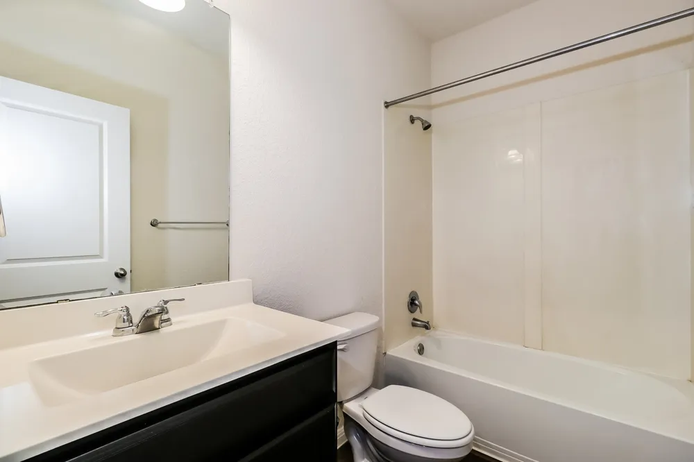 12601 Samuel Adams Manor, TX 78653