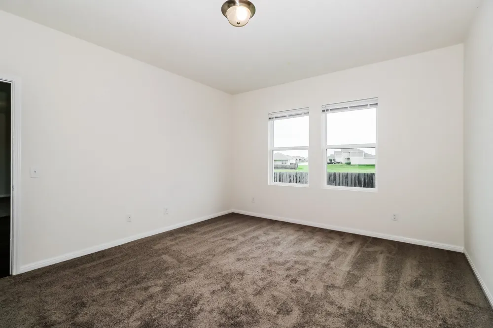 12601 Samuel Adams Manor, TX 78653