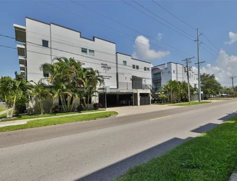 5008 S MACDILL AVENUE #19
