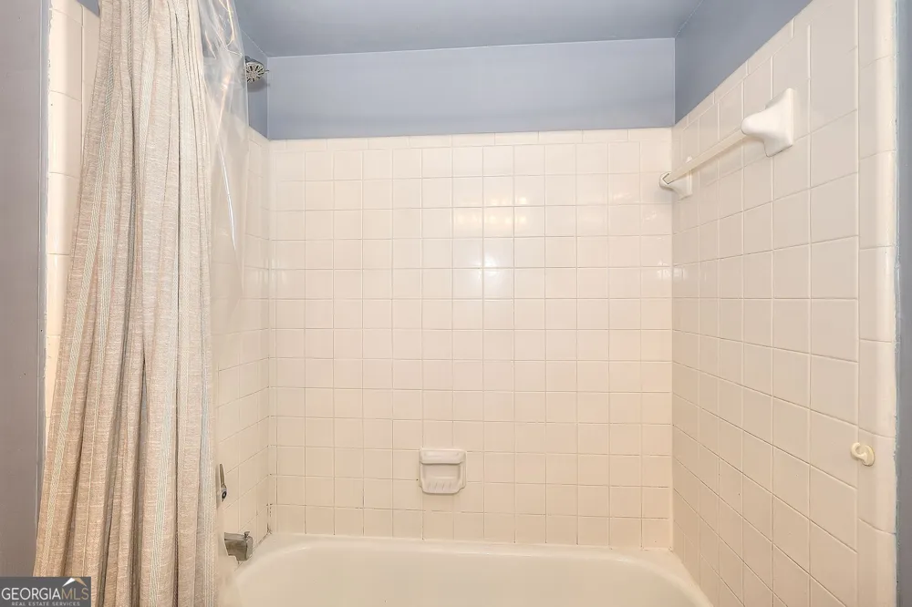 12 Rumson CT SE Smyrna, GA 30080