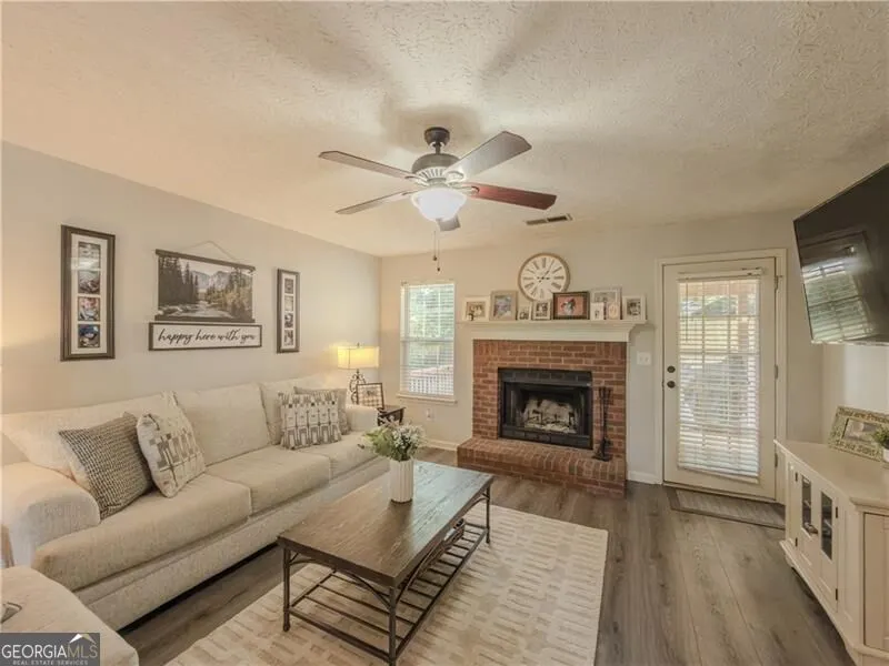 2990 Hampton Valley DR Loganville, GA 30052