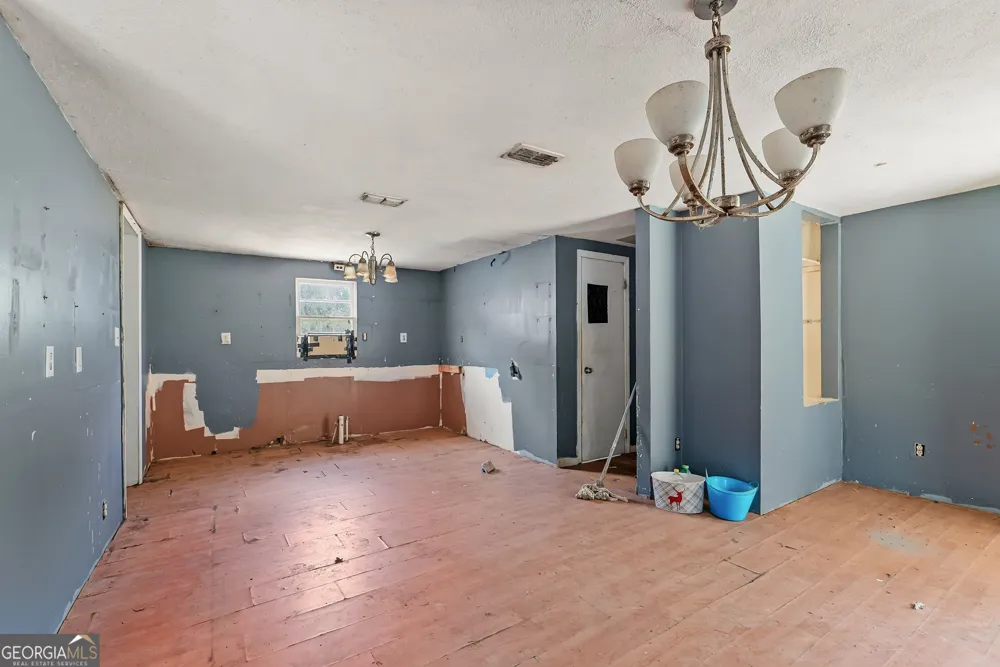 628 Waycaser RD Colquitt, GA 39837