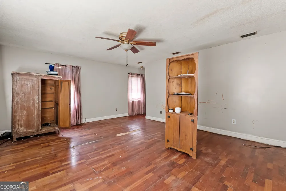 628 Waycaser RD Colquitt, GA 39837