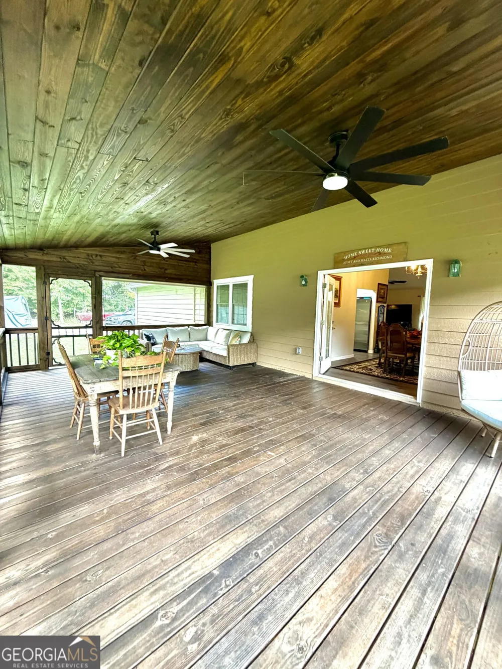 971 Bo Bo Banks RD Grantville, GA 30220