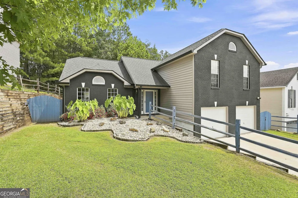 2455 Tolliver DR Ellenwood, GA 30294