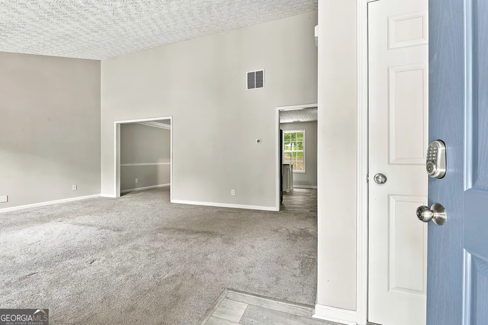 2455 Tolliver DR Ellenwood, GA 30294