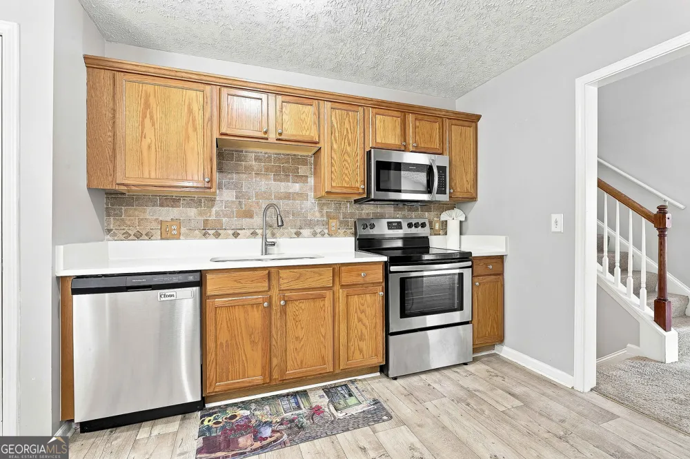 2455 Tolliver DR Ellenwood, GA 30294