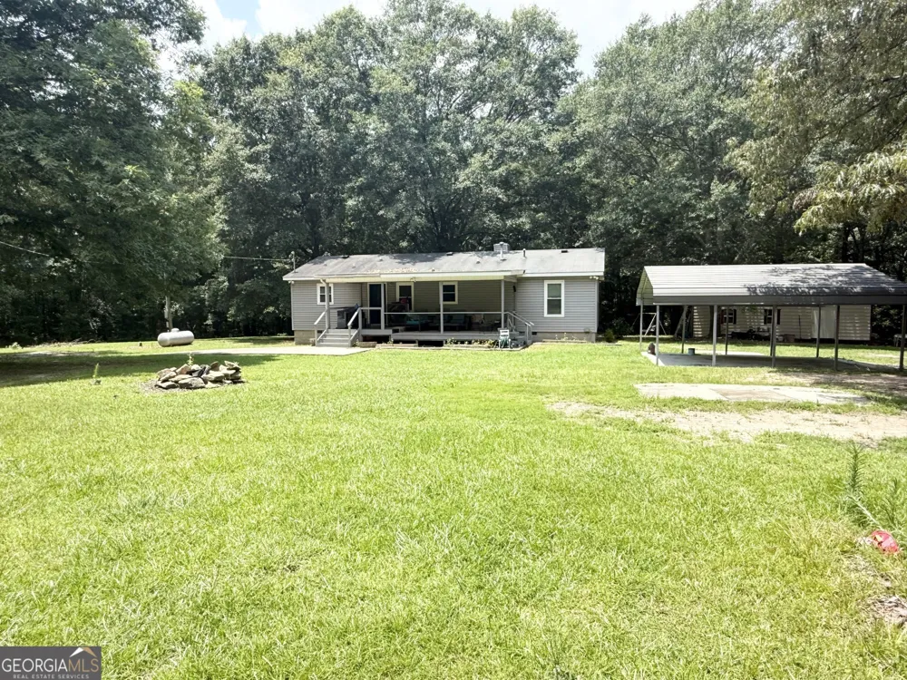 62 Melvin Harris RD Manchester, GA 31816