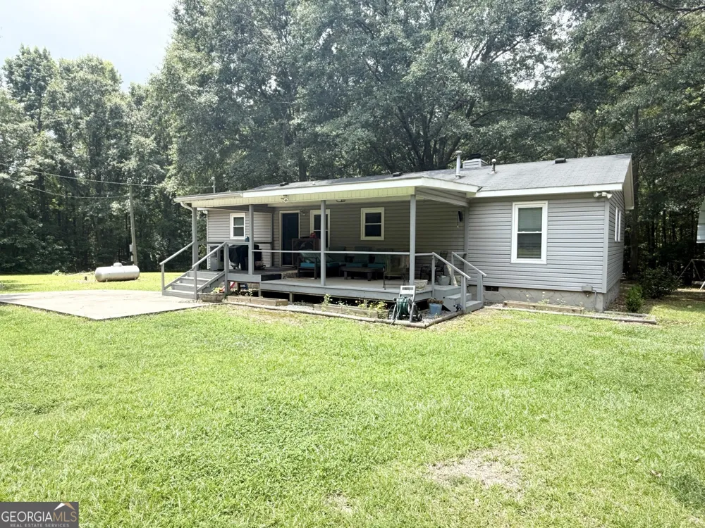 62 Melvin Harris RD Manchester, GA 31816