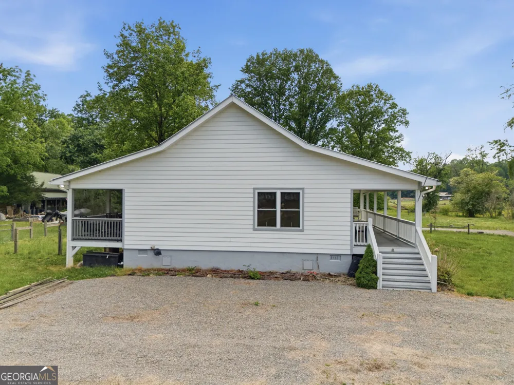 87 Laughing Waters Lane Hayesville, NC 28904