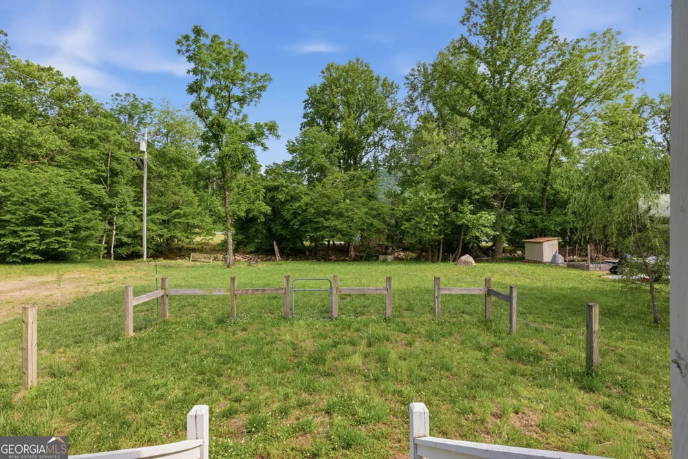 87 Laughing Waters Lane Hayesville, NC 28904