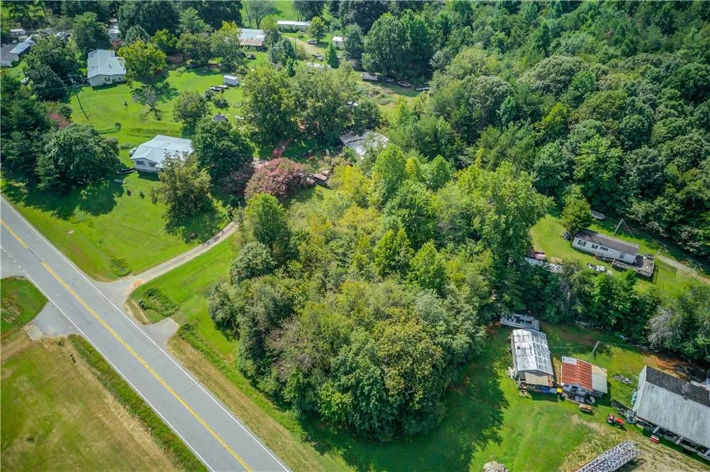 10154 Duncan Bridge Road Cleveland, GA 30528