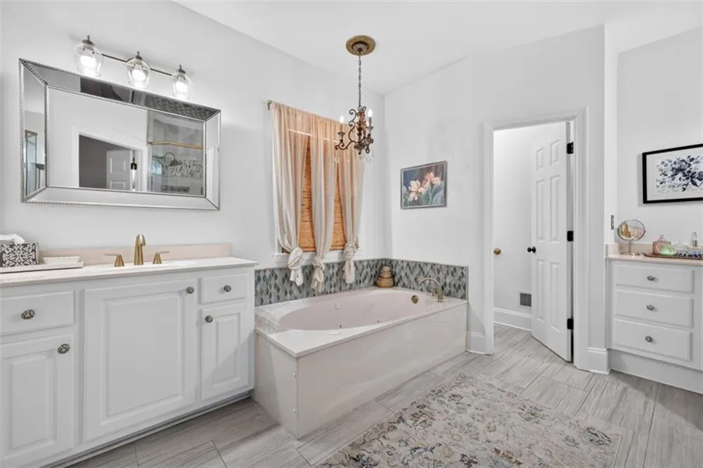 4250 Horder Court Snellville, GA 30039