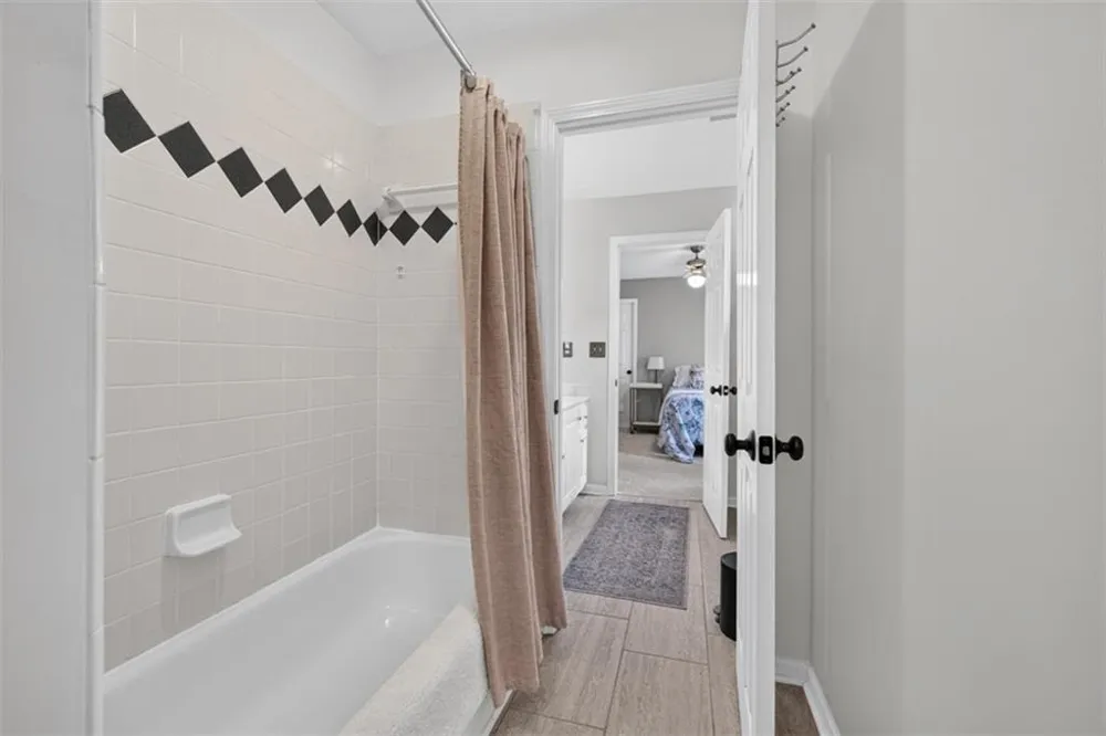 4250 Horder Court Snellville, GA 30039
