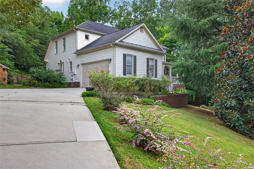 4250 Horder Court Snellville, GA 30039