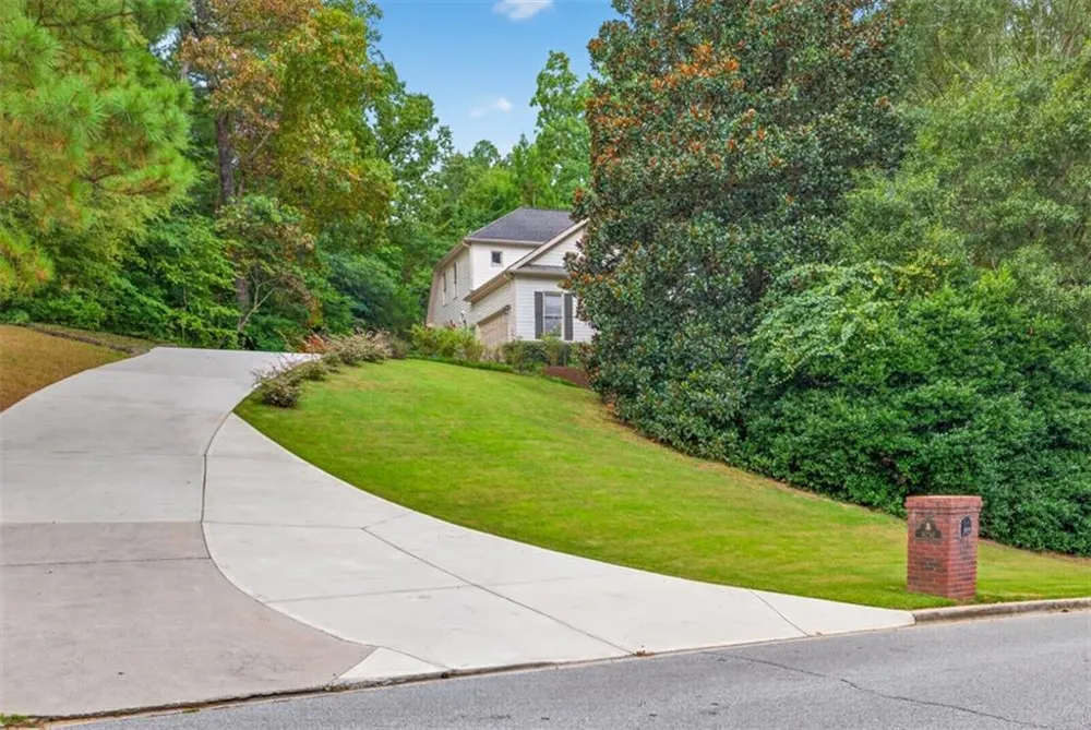 4250 Horder Court Snellville, GA 30039