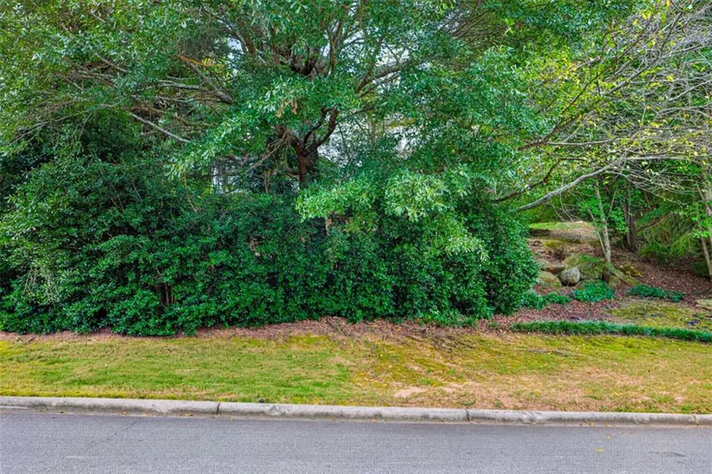 4250 Horder Court Snellville, GA 30039