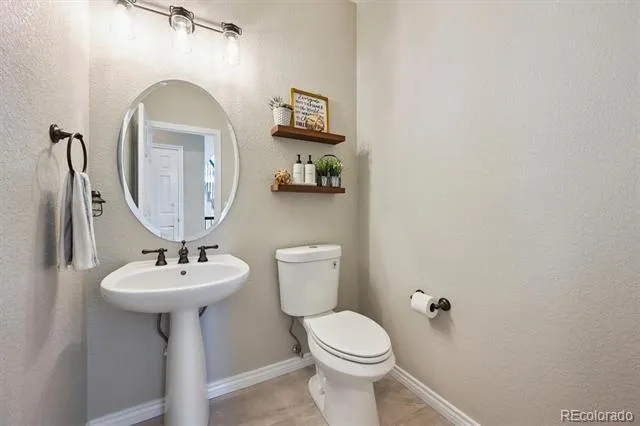 724 Imboden Road Watkins, CO 80137