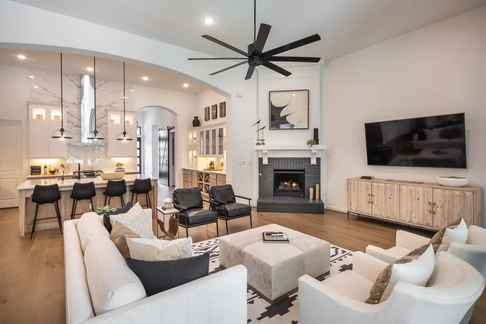 2016 Acoma Way Bartonville, TX 76226