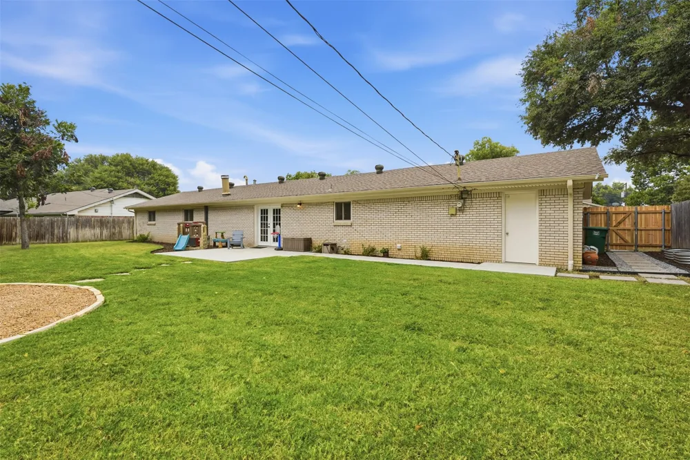 6908 Wycliff Street Fort Worth, TX 76116