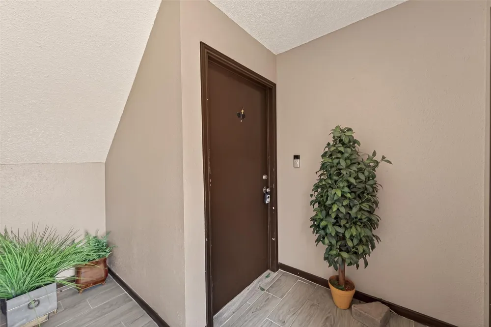 12400 Overbrook Ln #41b Houston, TX 77077