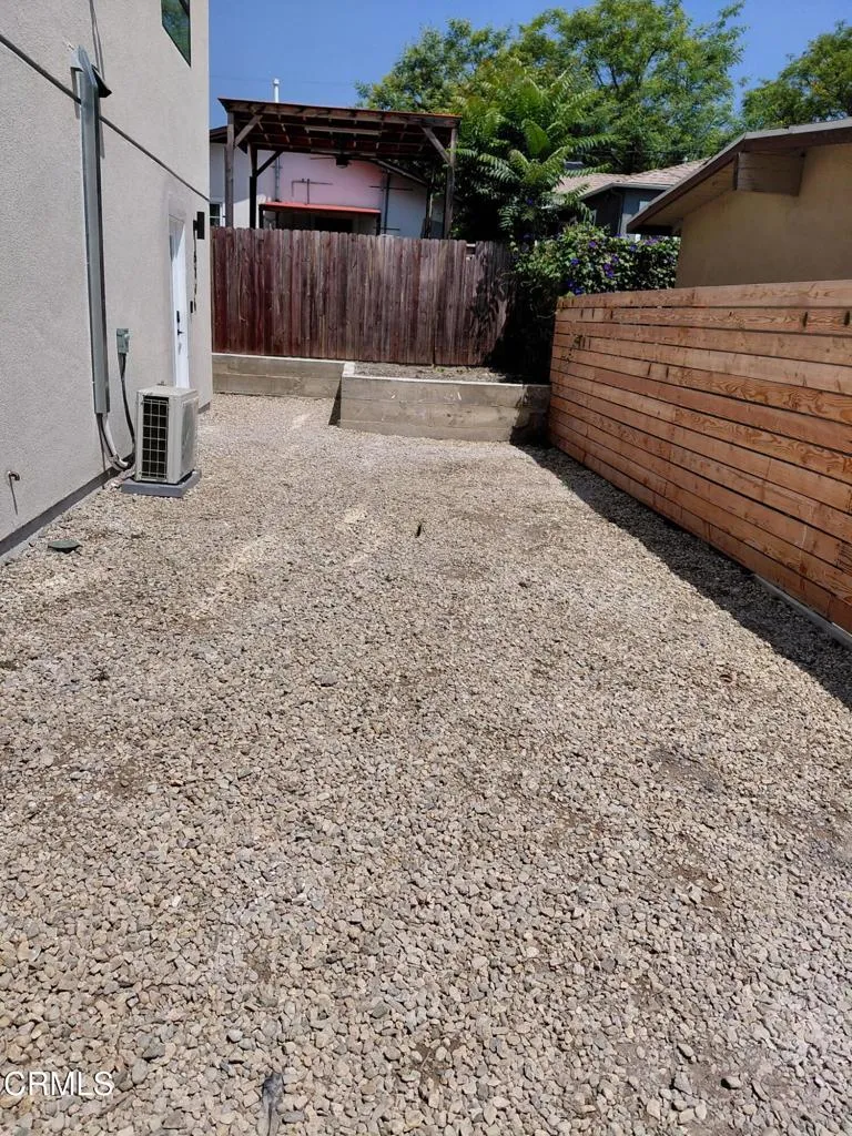 517 Avenue 50 #1/4 Los Angeles, CA 90042