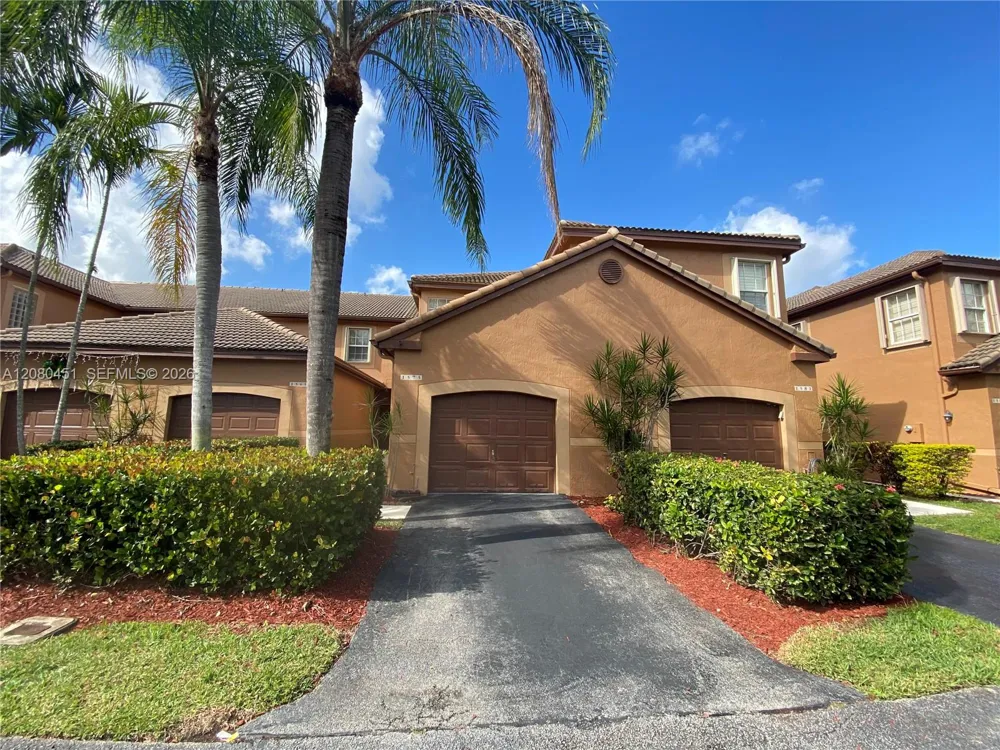 1575 Veracruz Ln Weston, FL 33327