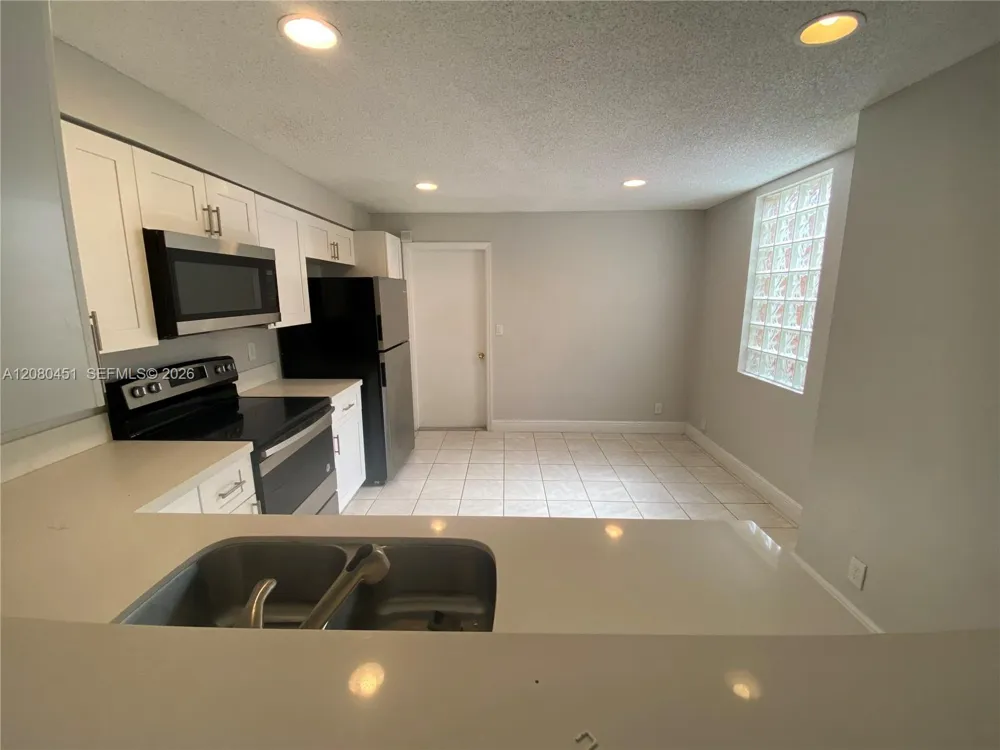 1575 Veracruz Ln Weston, FL 33327