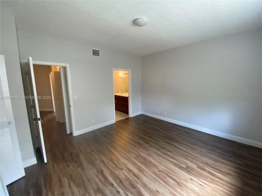 1575 Veracruz Ln Weston, FL 33327