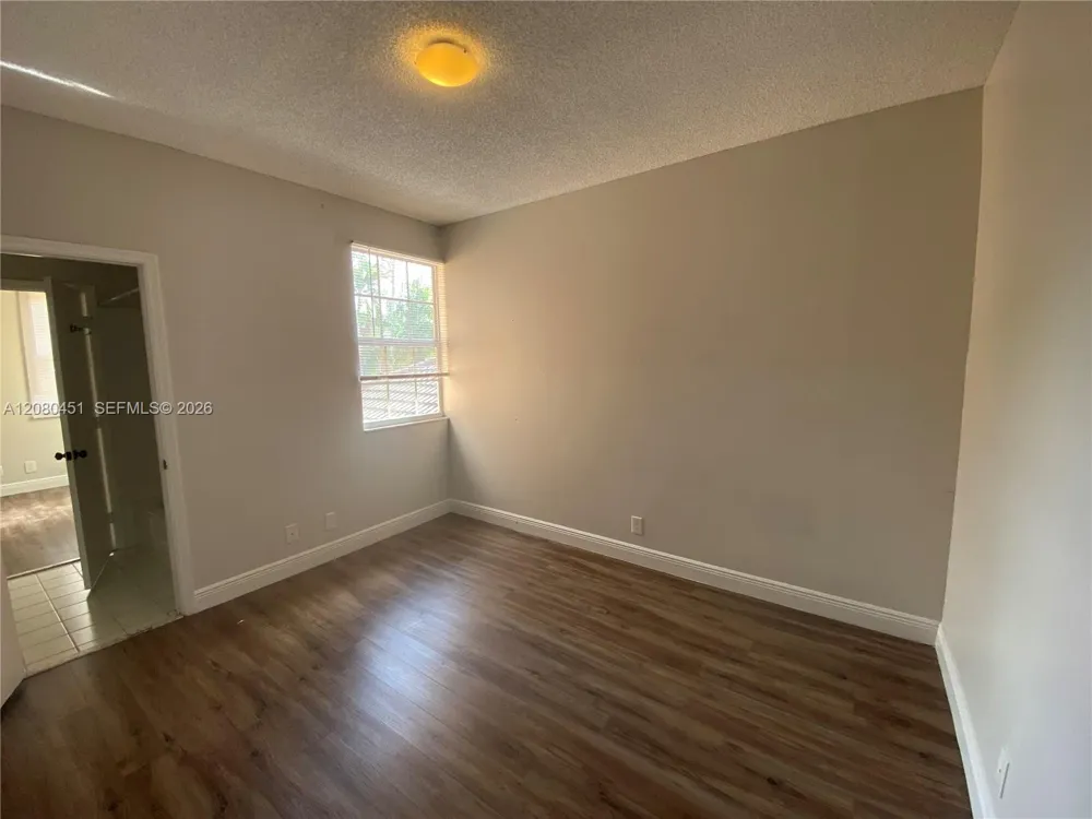 1575 Veracruz Ln Weston, FL 33327