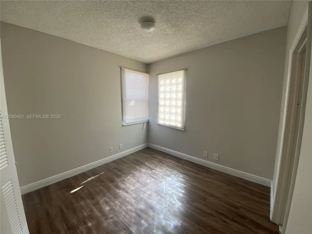 1575 Veracruz Ln Weston, FL 33327