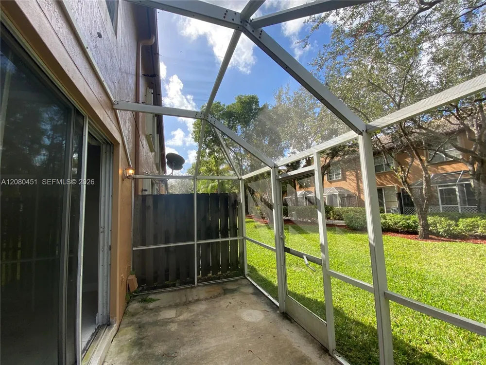 1575 Veracruz Ln Weston, FL 33327