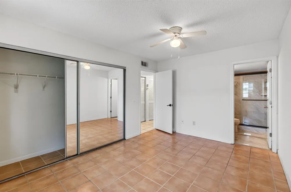 179 Waterside Drive #179 Hypoluxo, FL 33462
