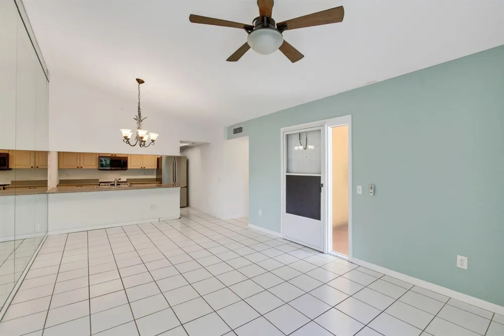 179 Waterside Drive #179 Hypoluxo, FL 33462