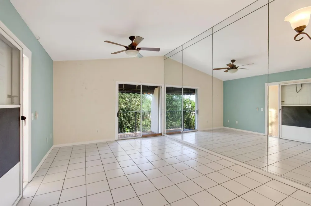179 Waterside Drive #179 Hypoluxo, FL 33462