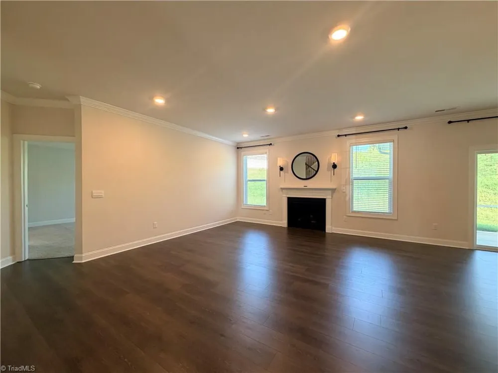 4293 Pelican Street High Point, NC 27265