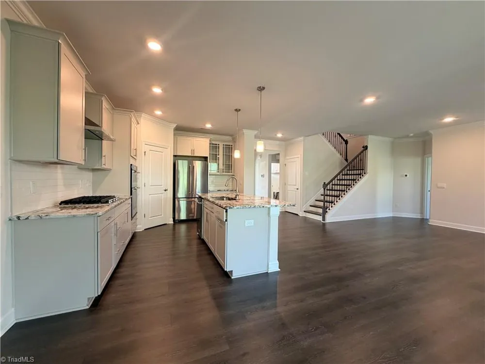 4293 Pelican Street High Point, NC 27265
